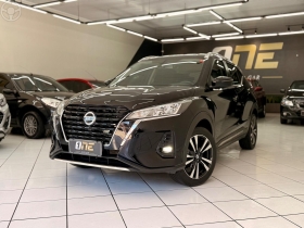 kicks 1.6 advance 16v plus cvt flex 4p automatico 2022 passo fundo