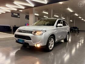 outlander 2.0 16v 4p automatico 2015 passo fundo