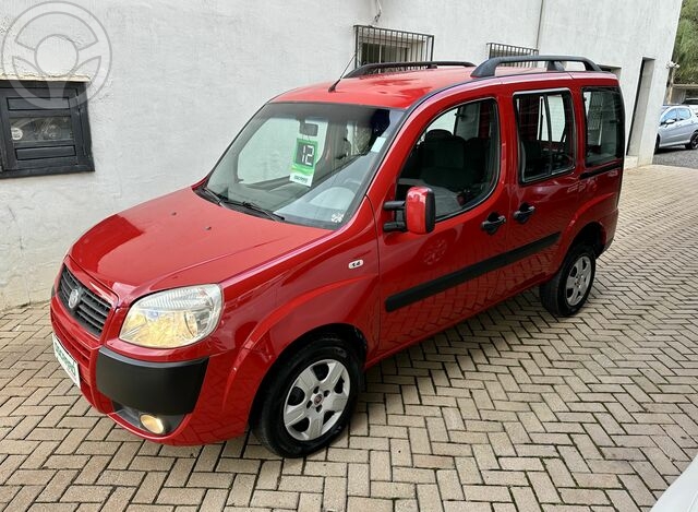 DOBLO ATTRACTIVE 1.4 - 2012 - SANANDUVA
