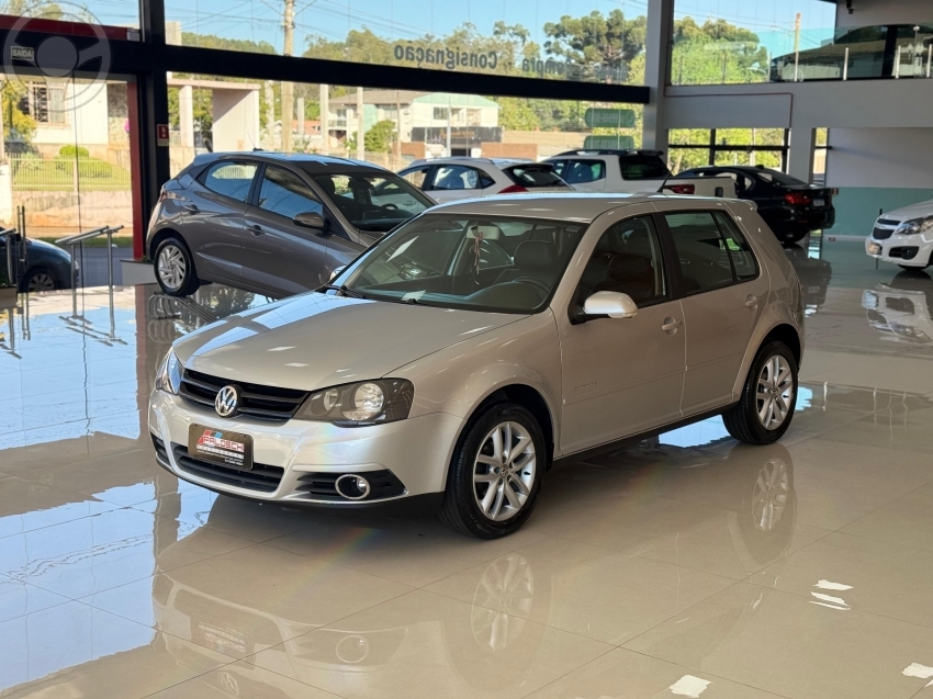 GOLF 1.6 MI SPORTLINE 8V FLEX 4P MANUAL - 2012 - VACARIA