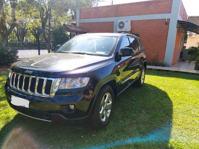 GRAND CHEROKEE 3.0 LIMITED 4X4 V6 24V TURBO DIESEL 4P AUTOMÁTICO - 2013 - VACARIA