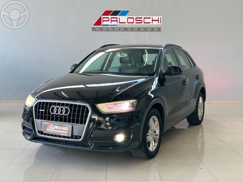 Q3 2.0 TFSI AMBIENTE QUATTRO 4P S TRONIC - 2014 - VACARIA