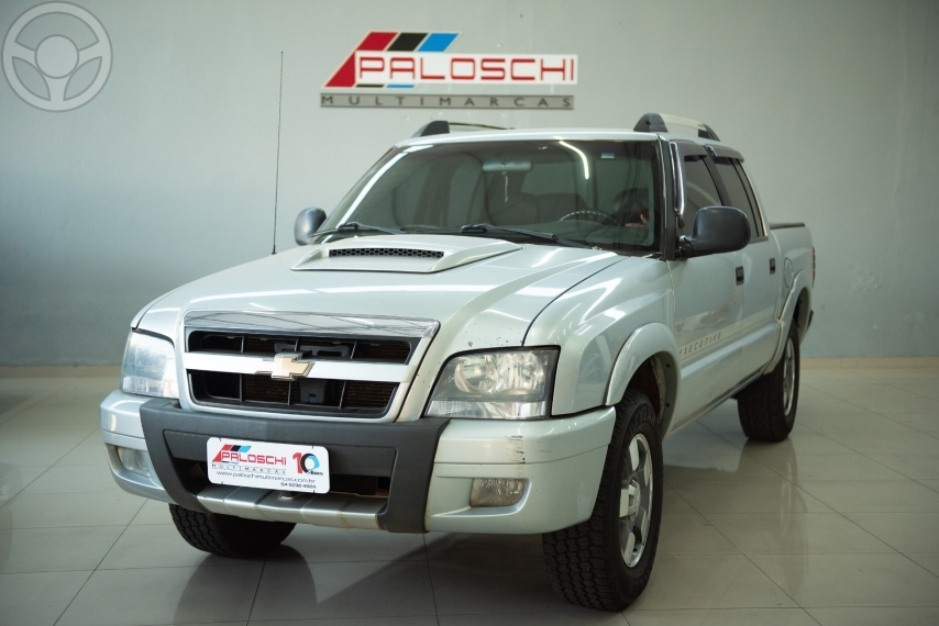 S10 2.4 MPFI EXECUTIVE 4X2 CD 8V FLEX 4P MANUAL - 2010 - VACARIA