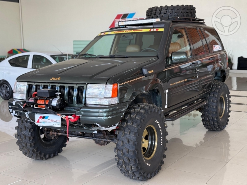 GRAND CHEROKEE 5.2 LIMITED 4X4 V8 16V 4P AUTOMÁTICO - 1996 - VACARIA