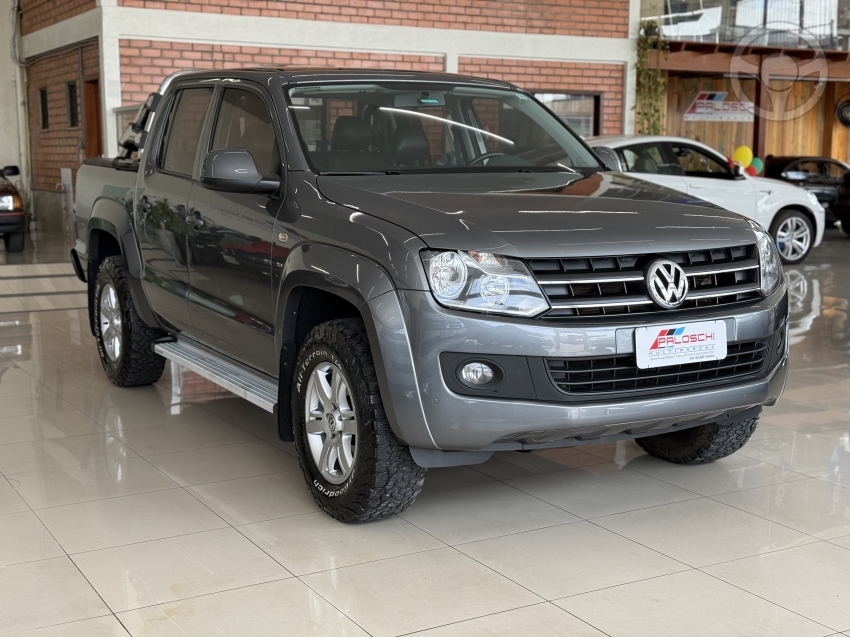 AMAROK 2.0 TRENDLINE 4X4 CD 16V TURBO INTERCOOLER DIESEL 4P AUTOMÁTICO - 2016 - VACARIA