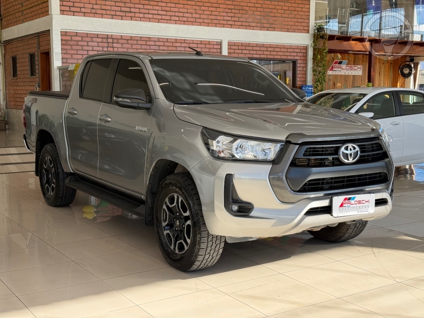 HILUX 2.8 SR 4X4 CD 16V DIESEL 4P AUTOMÁTICO - 2021 - VACARIA
