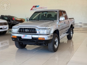 HILUX 3.0 SR 4X4 CD 8V TURBO DIESEL 4P MANUAL