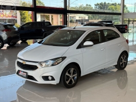 onix 1.4 mpfi ltz 8v flex 4p manual 2017 vacaria