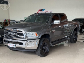 2500 laramie 6.7 night ed turbo cd 4x4 diesel 4p automatico 2012 vacaria