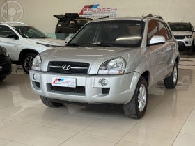 tucson 2.0 mpfi gls 16v 143cv 2wd 4p automatico 2008 vacaria