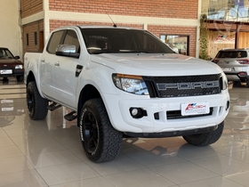 ranger 3.2 xlt 4x4 cd 20v diesel 4p automatico 2015 vacaria