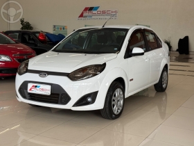 fiesta 1.6 mpi sedan 8v flex 4p manual 2013 vacaria
