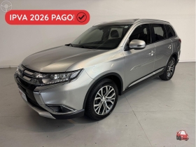 outlander 2.0 comfort 16v 4p automatico 2018 caxias do sul