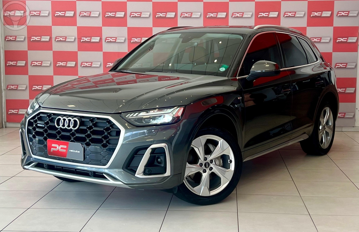 Q5 2.0 TFSI S-LINE S TRONIC 16V 4P AUTOMÁTICO - 2021 - SANTA CRUZ DO SUL