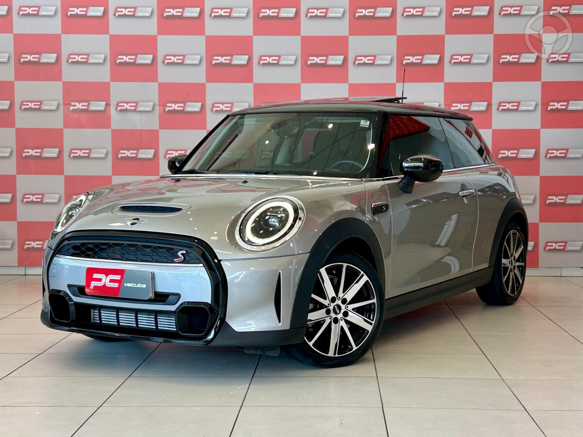  2.0 S 16V TURBO 2P AUTOMÁTICO - 2024 - SANTA CRUZ DO SUL