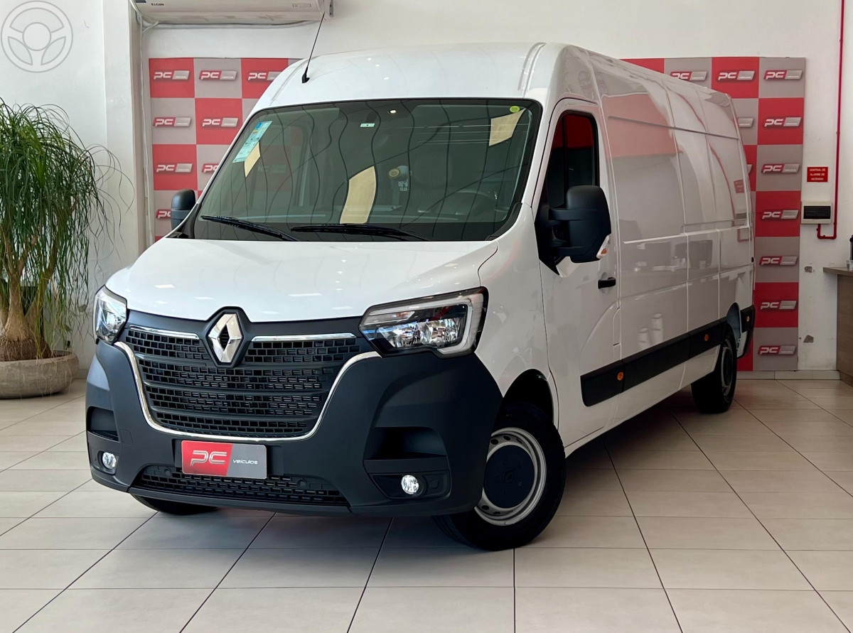 MASTER 2.3 FURGÃO L3H2 16V TURBO INTERCOOLER DIESEL 4P MANUAL - 2025 - SANTA CRUZ DO SUL