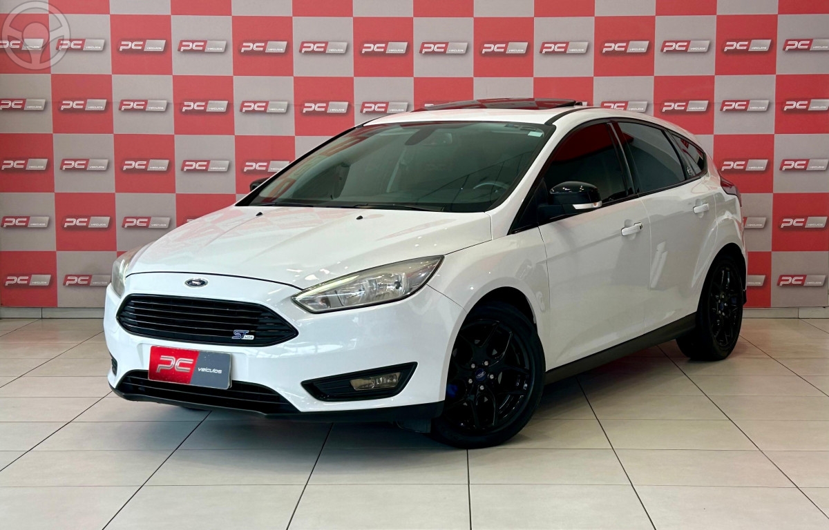 FOCUS 2.0 TITANIUM PLUS 16V FLEX 4P AUTOMÁTICO - 2018 - SANTA CRUZ DO SUL