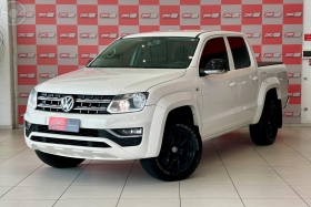 AMAROK 2.0 TRENDLINE 4X4 CD 16V TURBO INTERCOOLER DIESEL 4P AUTOMÁTICO