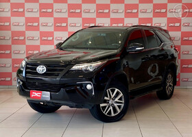 hilux sw4 2.8 srx 4x4 16v turbo intercooler diesel 4p automatico 2017 santa cruz do sul