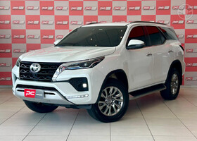 HILUX SW4 2.8 SRX 4X4 7 LUGARES 16V TURBO INTERCOOLER DIESEL 4P AUTOMÁTICO