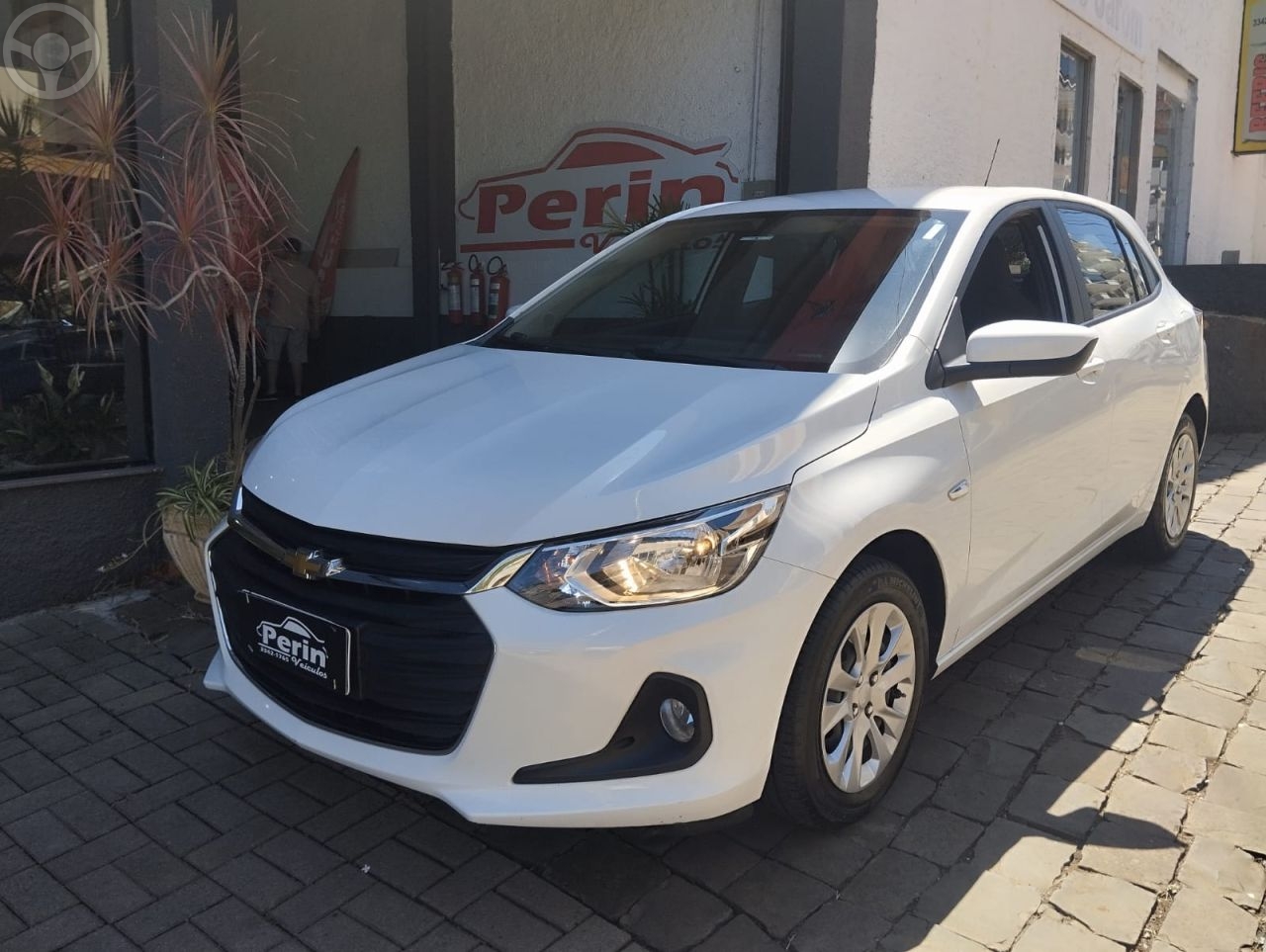 ONIX HATCH LT 1.0 12V FLEX 5P MEC. - 2020 - MARAU
