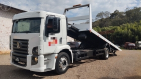 15 180 e constellation 2p diesel 2009 marau