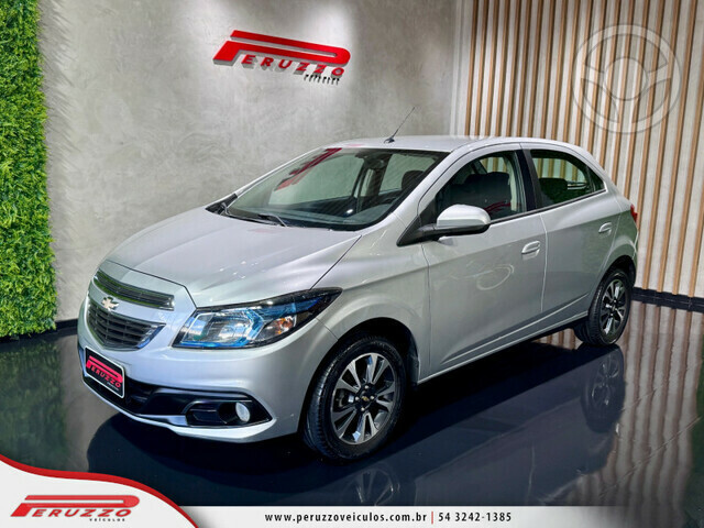 ONIX LTZ 1.4 HATCH MT / EXCELENTE ESTADO - 2015 - NOVA PRATA