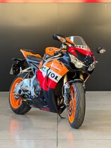 cbr 1000rr  2011 santa cruz do sul