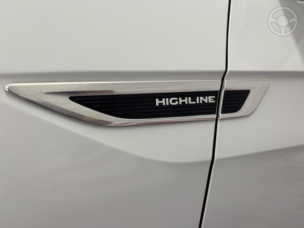 VOLKSWAGEN - T-CROSS 1.4 HIGHLINE TSI 16V FLEX 4P AUTOMÁTICO - 2021/2021 - BRANCA - R$ 109.900,00