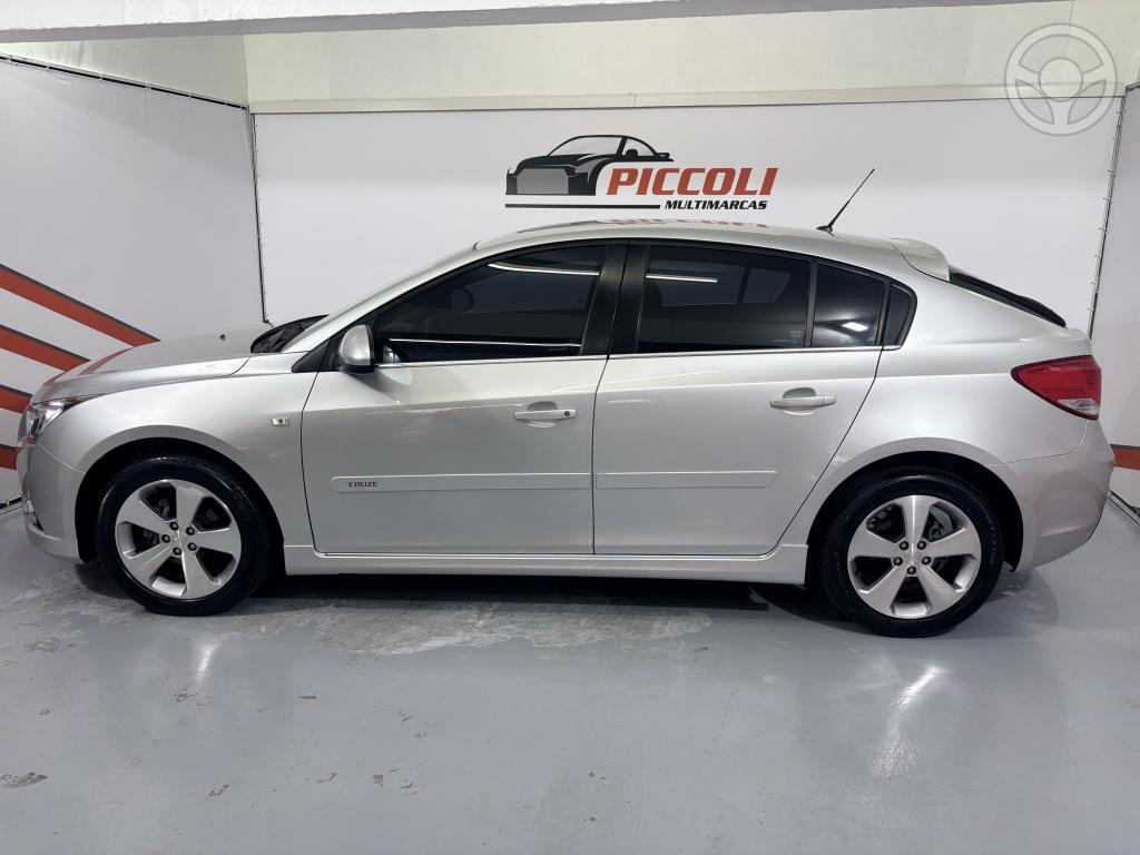 CHEVROLET - CRUZE 1.8 LT SPORT6 16V FLEX 4P MANUAL - 2014/2014 - PRATA - R$ 59.900,00
