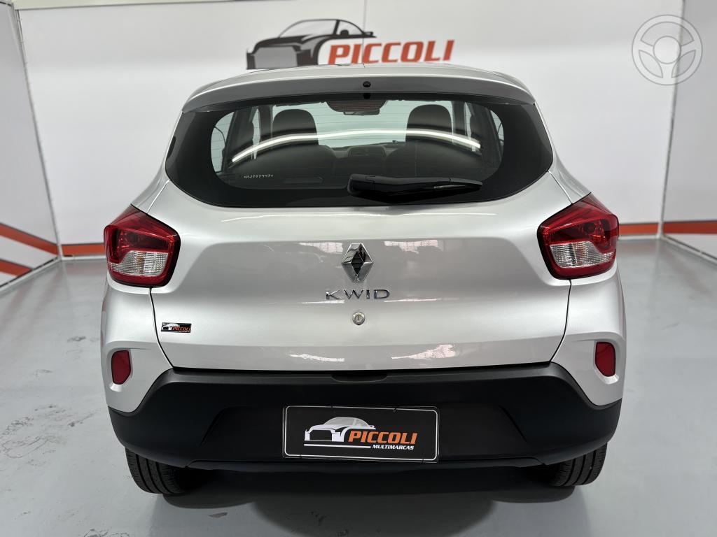 RENAULT - KWID 1.0 12V SCE FLEX ZEN MANUAL - 2023/2024 - PRATA - R$ 51.900,00