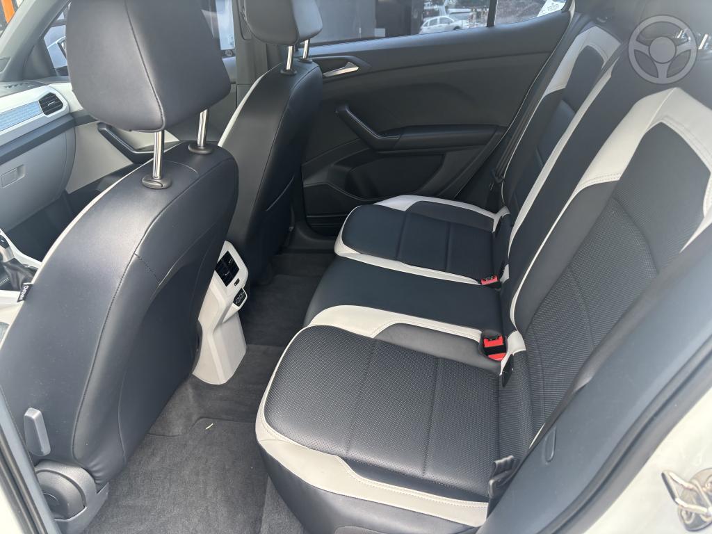 VOLKSWAGEN - T-CROSS 1.4 HIGHLINE TSI 16V FLEX 4P AUTOMÁTICO - 2021/2021 - BRANCA - R$ 109.900,00