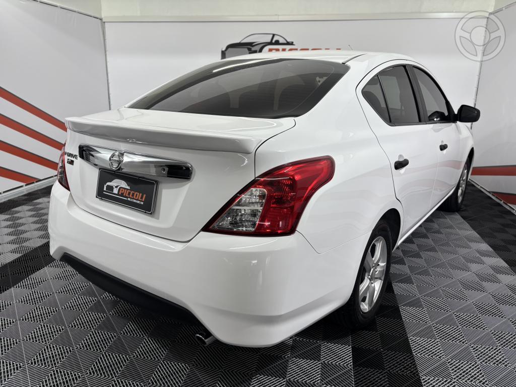 NISSAN - VERSA 1.6 16V FLEXSTART V-DRIVE PREMIUM XTRONIC - 2021/2021 - BRANCA - R$ 64.900,00