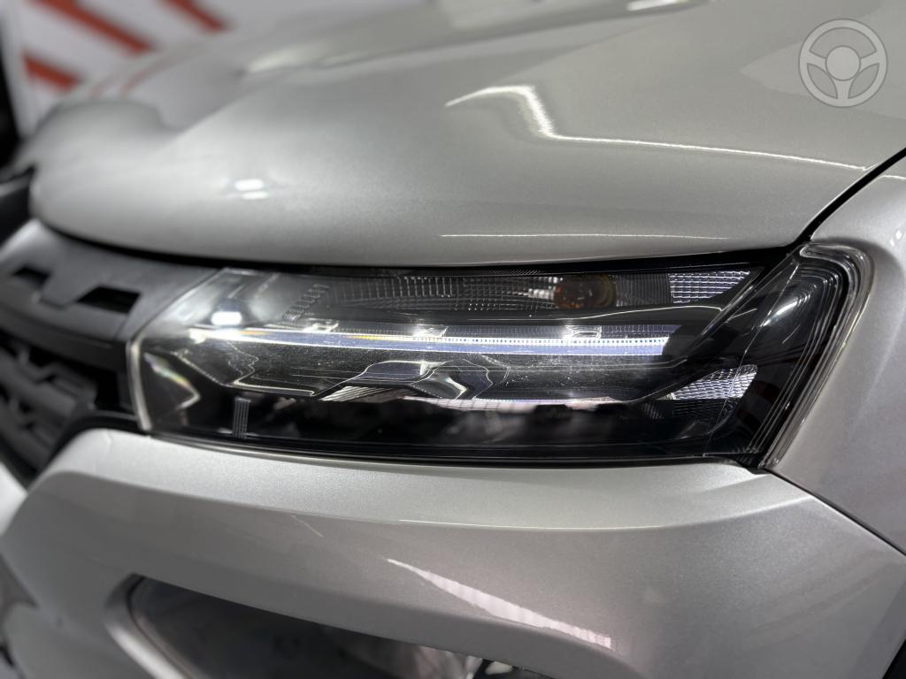 RENAULT - KWID 1.0 12V SCE FLEX ZEN MANUAL - 2023/2024 - PRATA - R$ 51.900,00