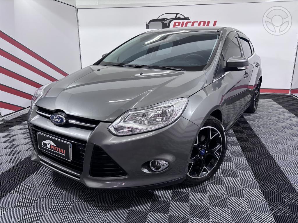 FOCUS 2.0 TITANIUM HATCH 16V FLEX 4P AUTOMÁTICO - 2015 - CAXIAS DO SUL