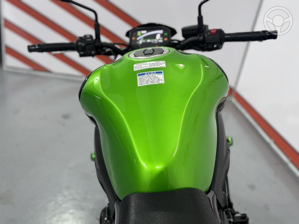KAWASAKI - Z900 SE - 2021/2021 - VERDE - R$ 52.900,00