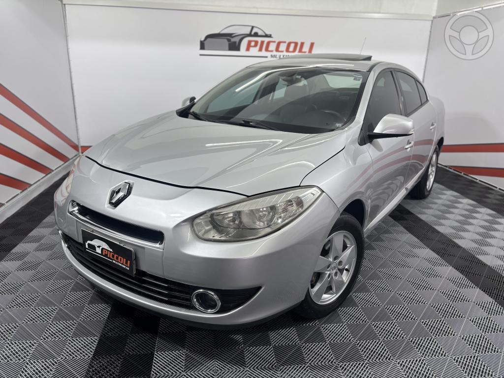 RENAULT - FLUENCE 2.0 DYNAMIQUE 16V FLEX 4P MANUAL - 2011/2012 - PRATA - R$ 40.900,00