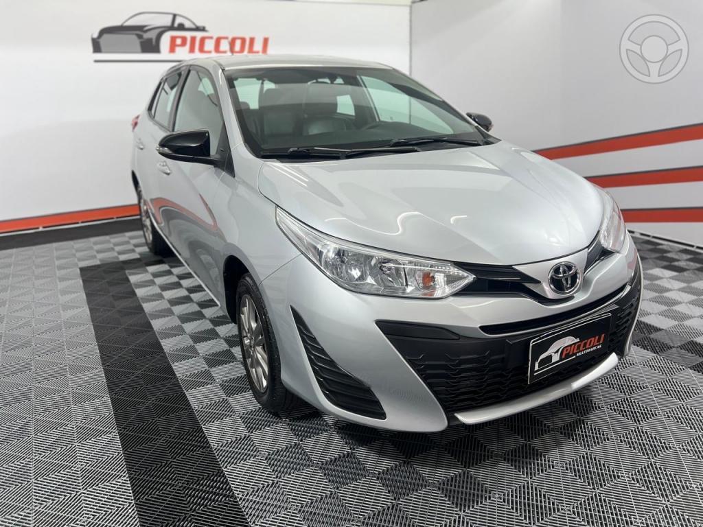 TOYOTA - YARIS 1.5 XL 16V FLEX 4P AUTOMATÍCO - 2021/2022 - PRATA - R$ 85.900,00