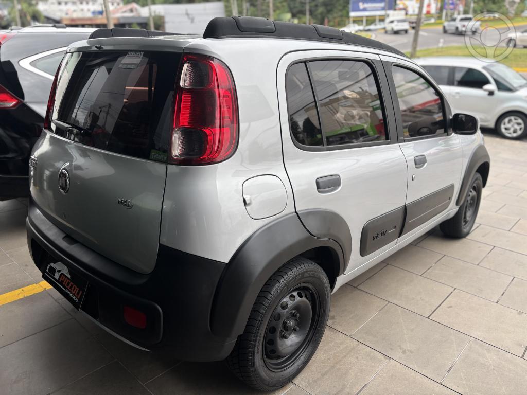 FIAT - UNO 1.0 EVO WAY 8V FLEX 4P MANUAL - 2012/2013 - PRATA - R$ 30.900,00
