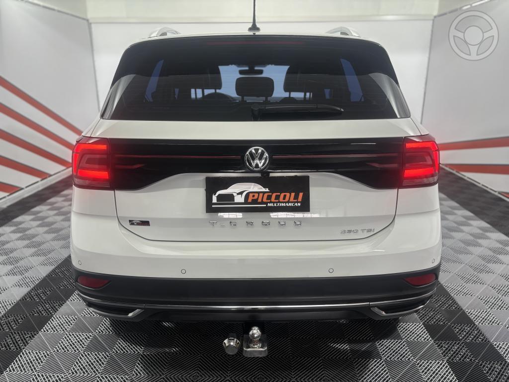 VOLKSWAGEN - T-CROSS 1.4 HIGHLINE TSI 16V FLEX 4P AUTOMÁTICO - 2021/2021 - BRANCA - R$ 109.900,00