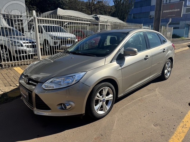 FOCUS SEDAN 2.0 AUT. - 2015 - MARAU