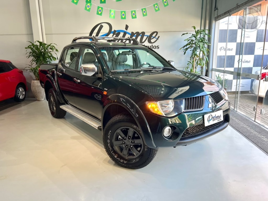 L200 TRITON 3.2 HPE 4X4 CD 16V TURBO INTERCOOLER DIESEL 4P AUTOMÁTICO - 2010 - ESTâNCIA VELHA