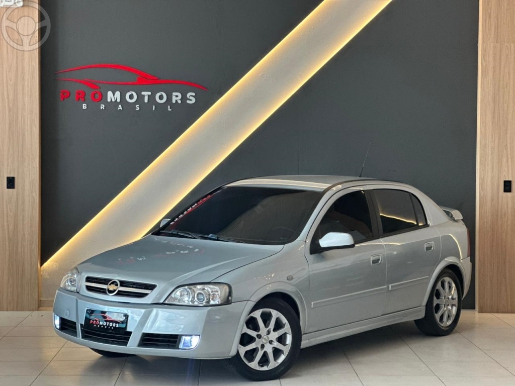 ASTRA 2.0 MPFI ADVANTAGE 8V FLEX 4P MANUAL - 2011 - PORTãO
