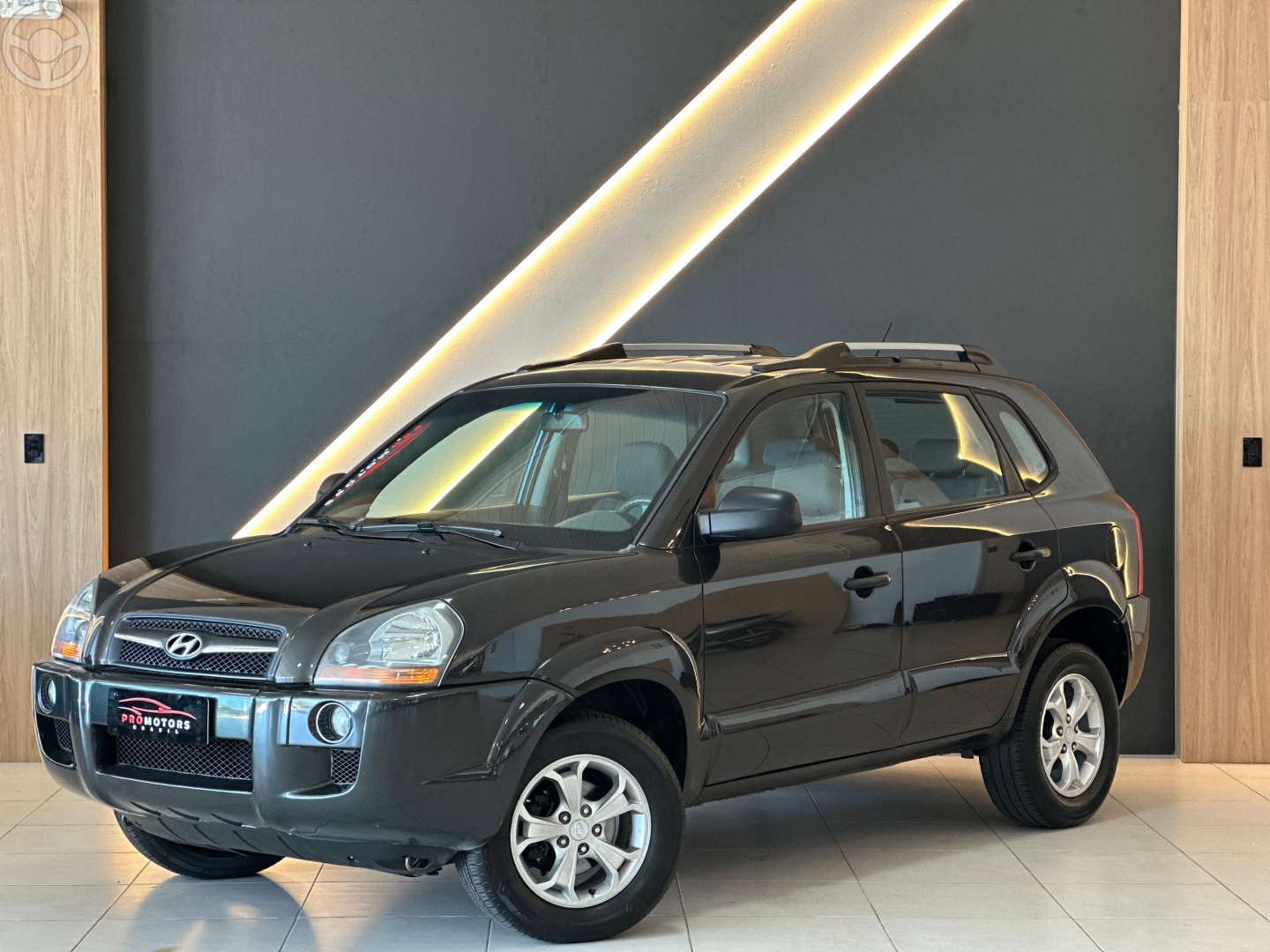 TUCSON 2.0 GL 2WD 16V 4P MANUAL - 2011 - PORTãO