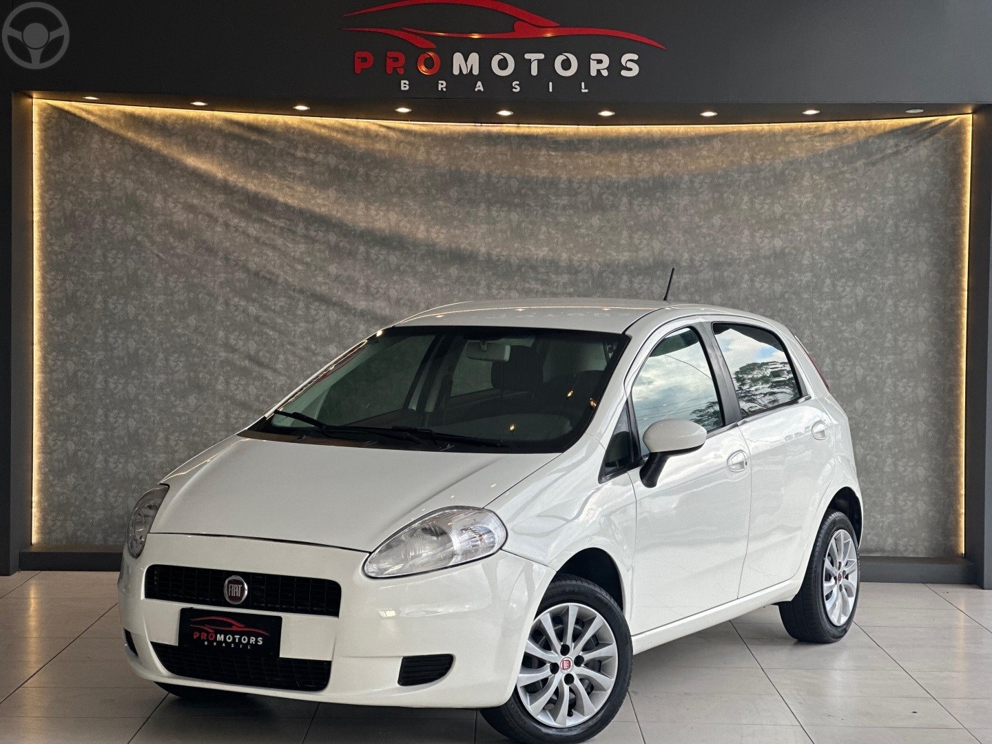 PUNTO 1.4 ATTRACTIVE 8V FLEX 4P MANUAL - 2011 - PORTãO