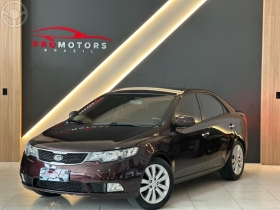 cerato 1.6 ex3 sedan 16v 4p automatico 2011 portao