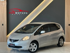 fit 1.4 lx 16v flex 4p automatico 2009 portao