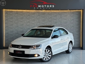 jetta 2.0 comfortline 120cv flex 4p tiptronic 2013 portao