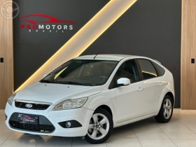 focus 1.6 glx 16v flex 4p manual 2013 portao