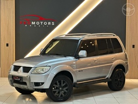 pajero tr4 2.0 4x4 16v 140cv flex 4p automatico 2015 portao